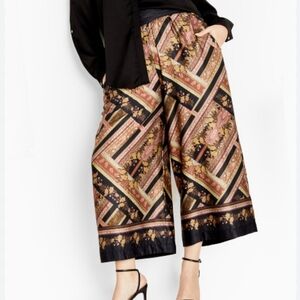 City Chic Lea Wide Leg Crop Floral Pull On Pant